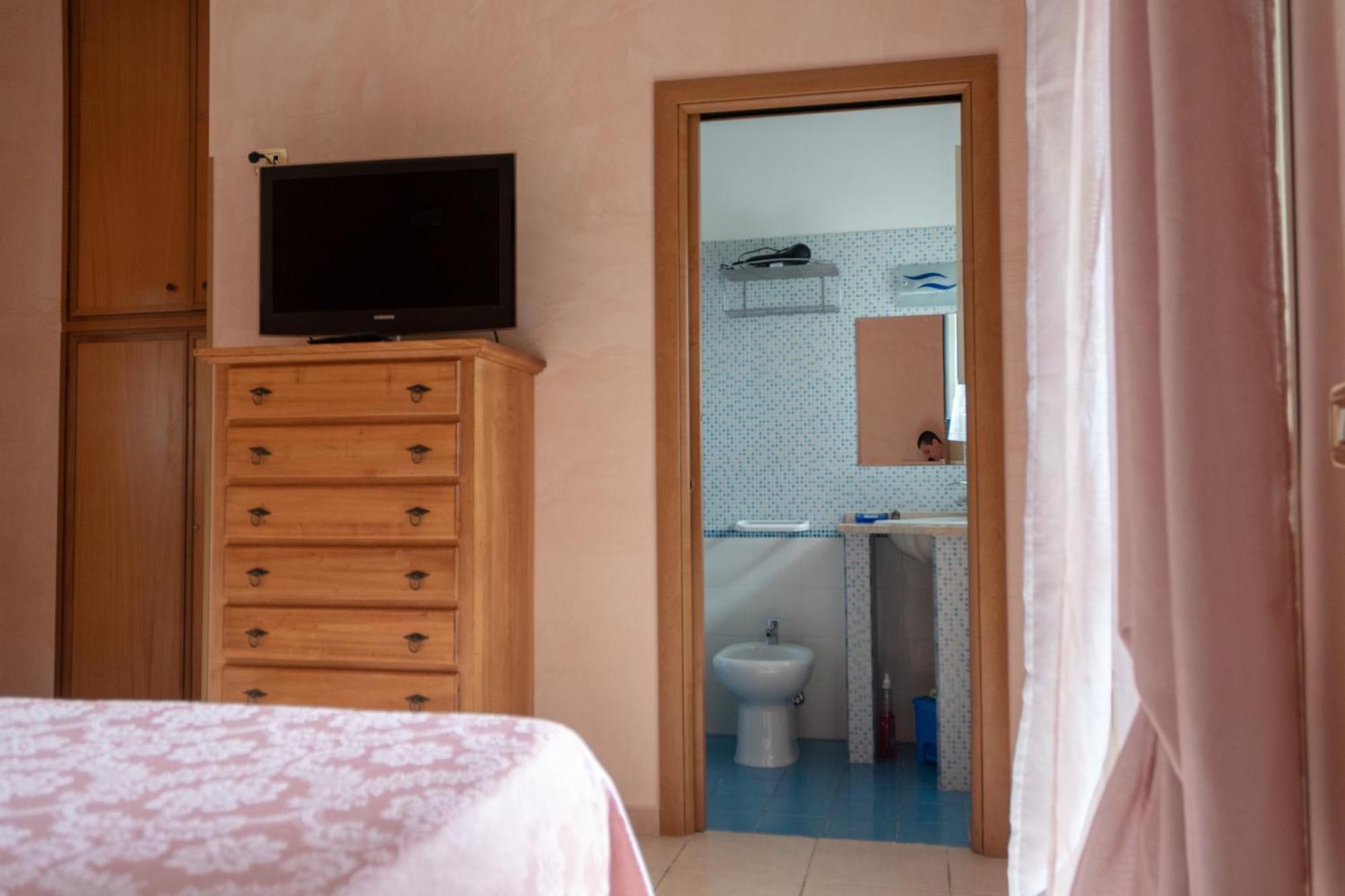 I Lecci Guesthouse San Felice Circeo Exteriör bild