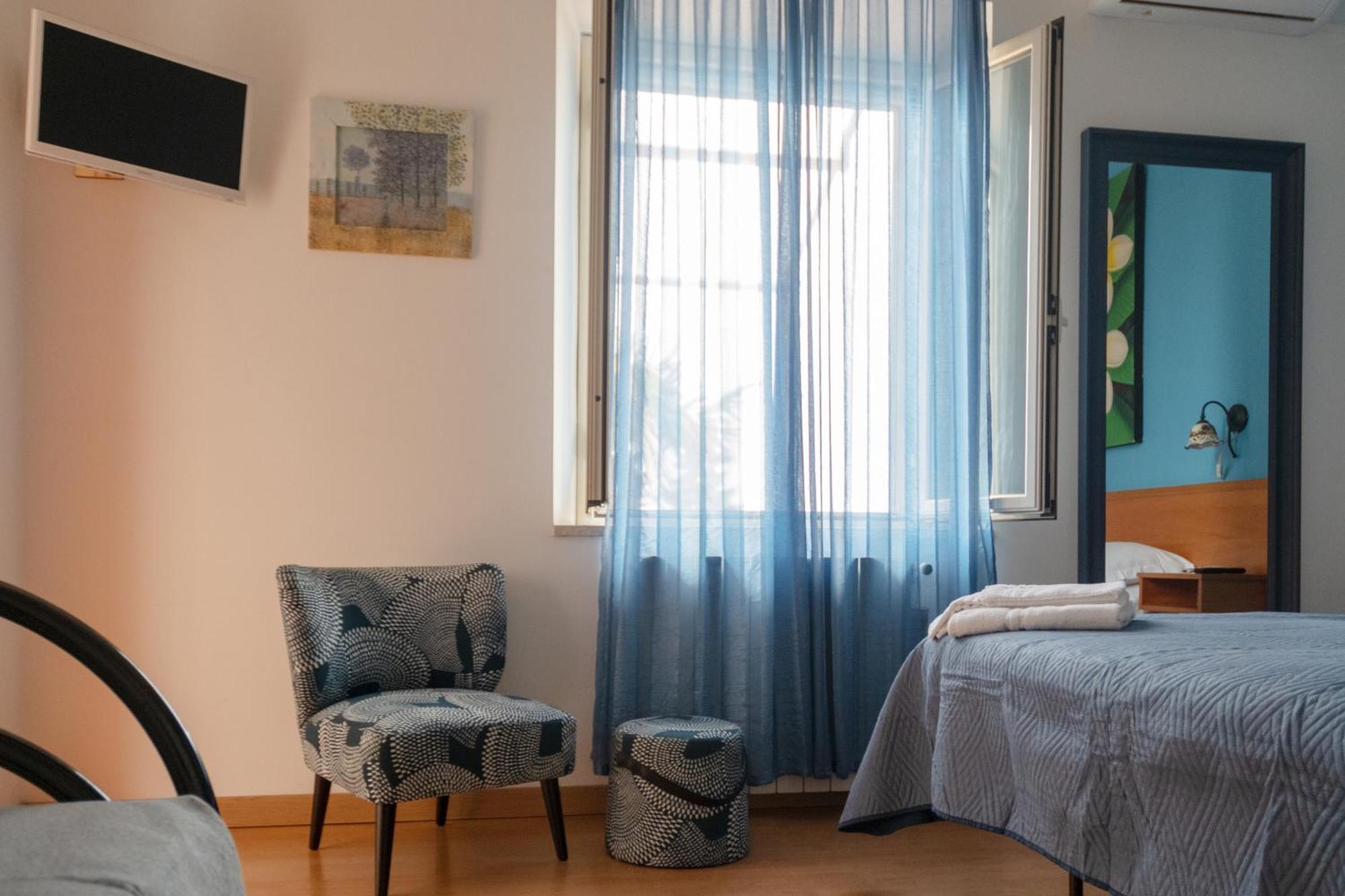I Lecci Guesthouse San Felice Circeo Exteriör bild